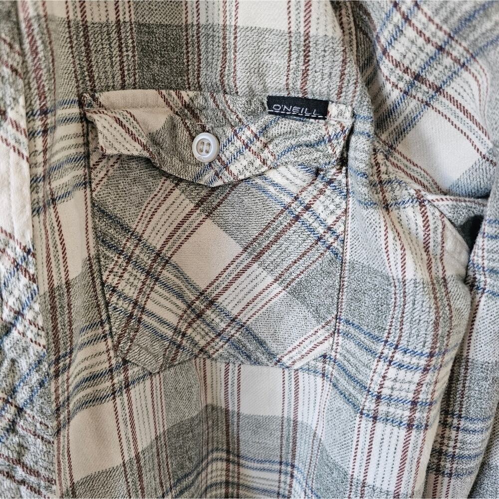 *FINAL PRICE DROP* O'Neill Flannel - Picture 4 of 8